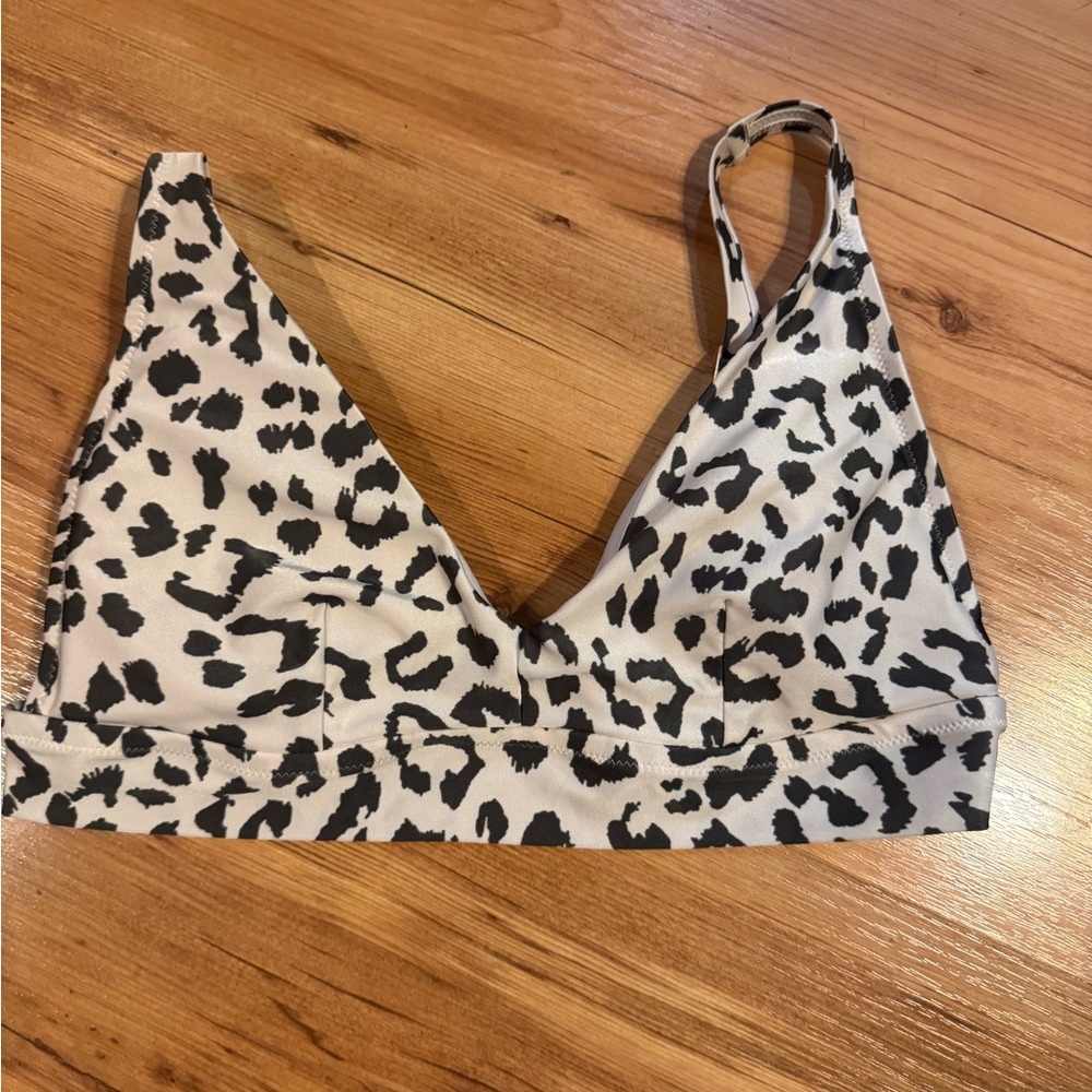 aerie Black and White Leopard Print Swim Top
